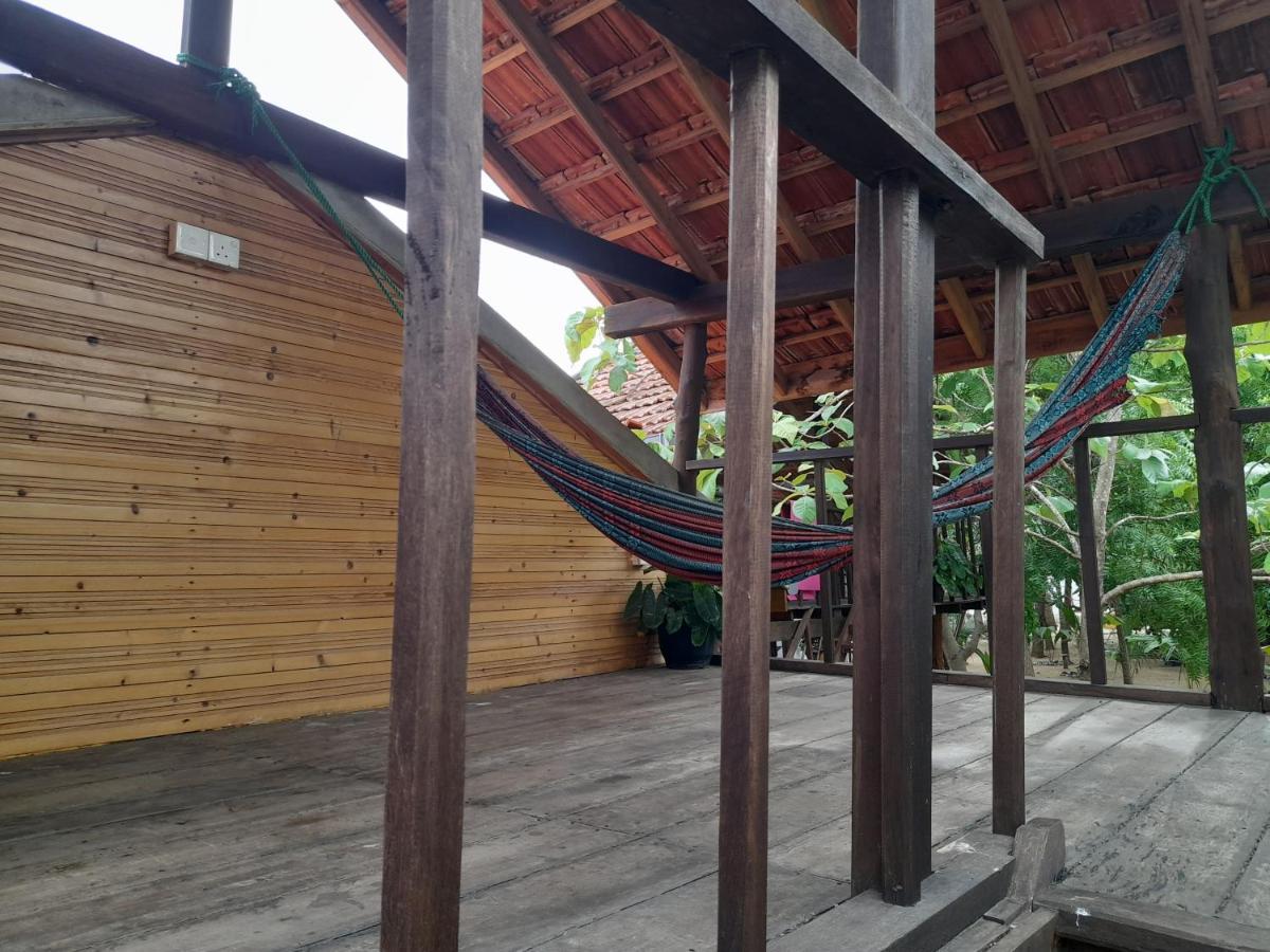 Golden Beach Chalets Baie d'Arugam Extérieur photo