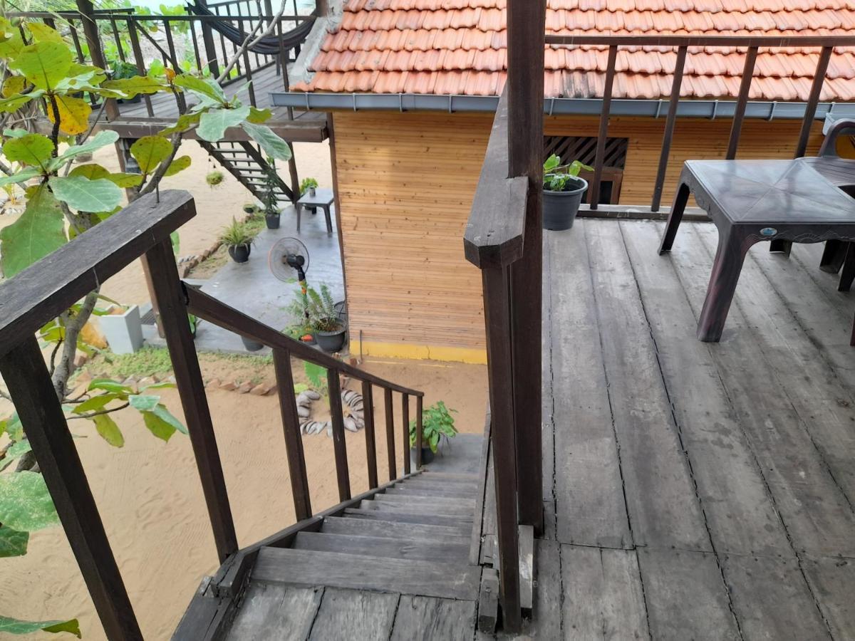Golden Beach Chalets Baie d'Arugam Extérieur photo